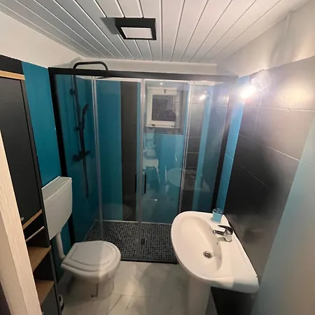 Rare - House With Private Garage - Historic Center - 500 M - Max 6 People Prázdninový dům Peniche